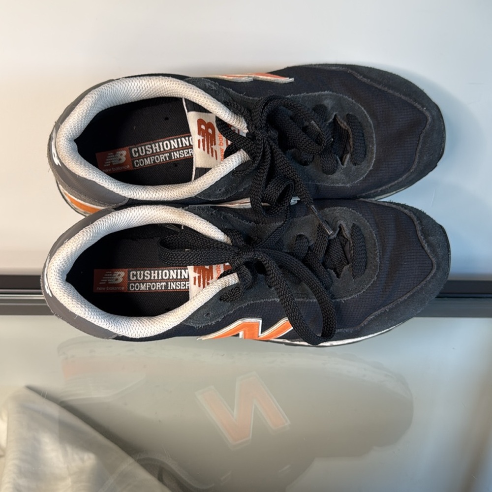 Classic Men’s 515 New Balance Sneakers - Picture 5 of 6